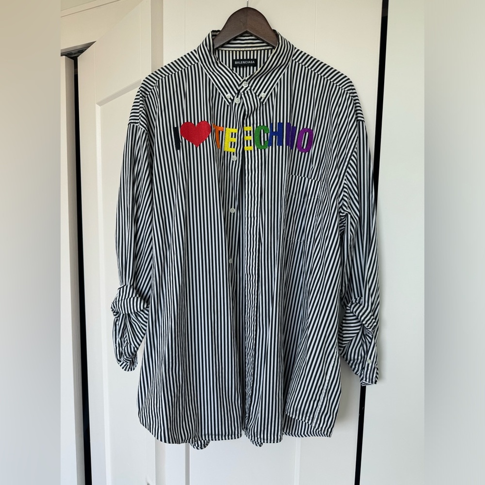 Balenciaga men’s “I LOVE TECHNO” shirt